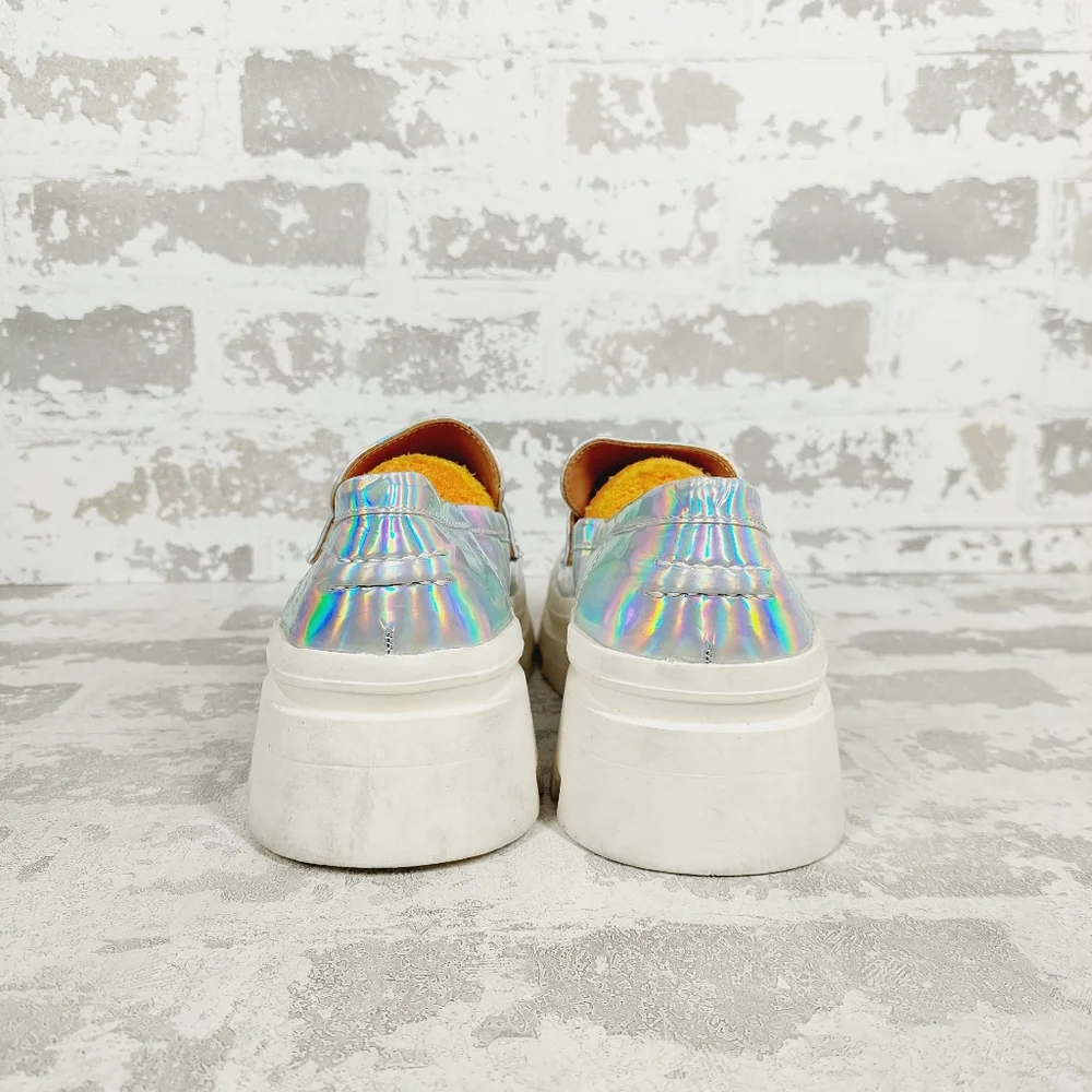 NEW Steve Madden Koryn Silver Iridescent Chunky Platform Loafers C924